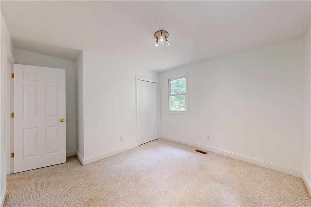 209 Shannock Road Property Photo 17