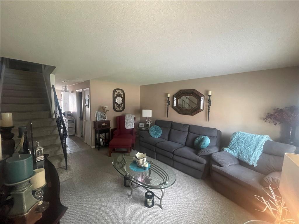 275 Grotto Avenue Unit 7 Property Photo 5