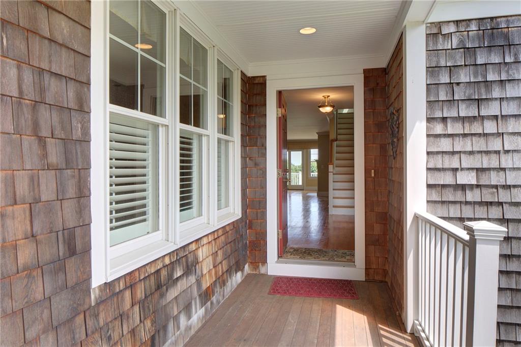 169 Ferry Landing Circle Property Photo 2