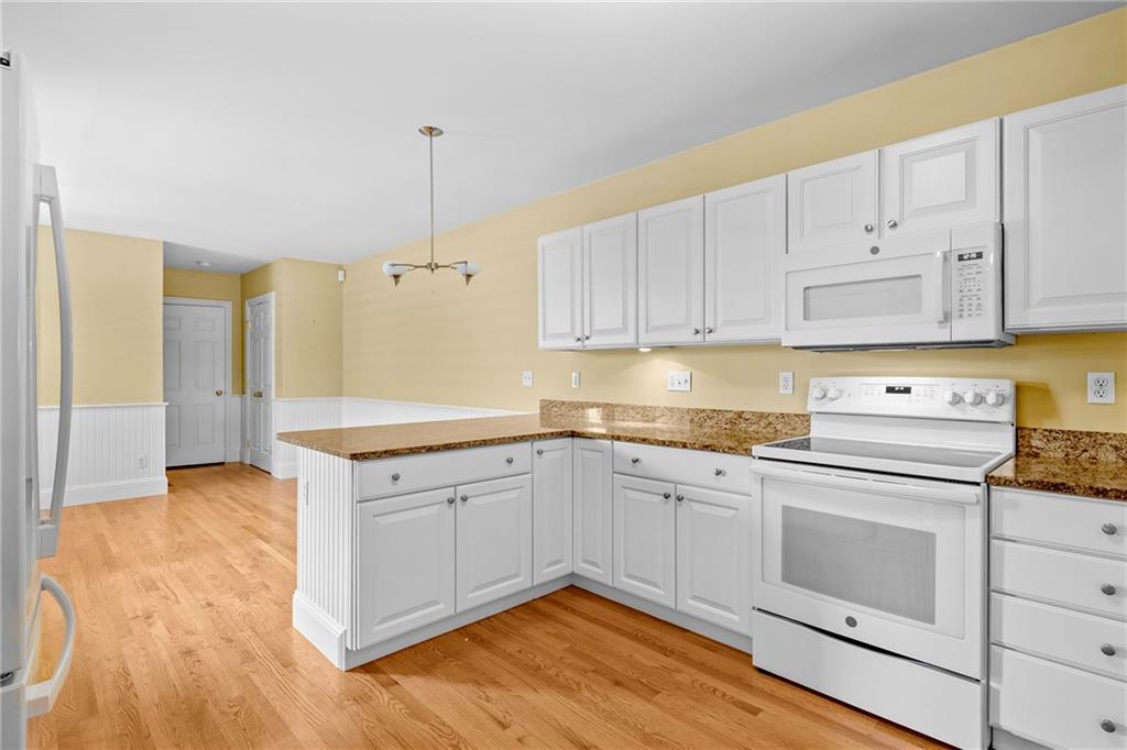 169 Ferry Landing Circle Property Photo 12