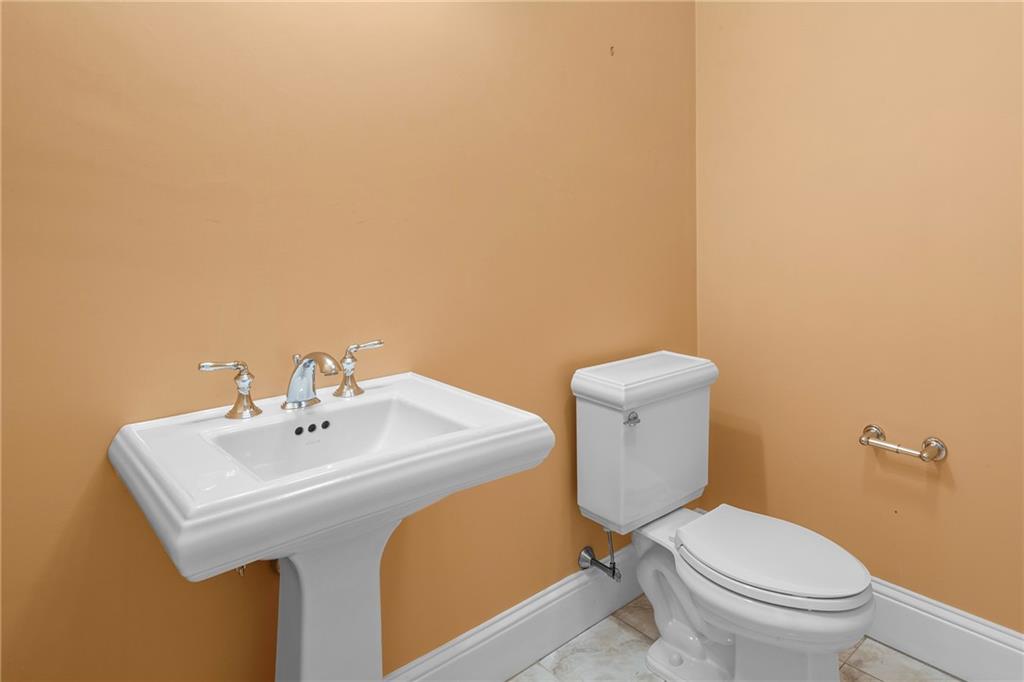 169 Ferry Landing Circle Property Photo 18