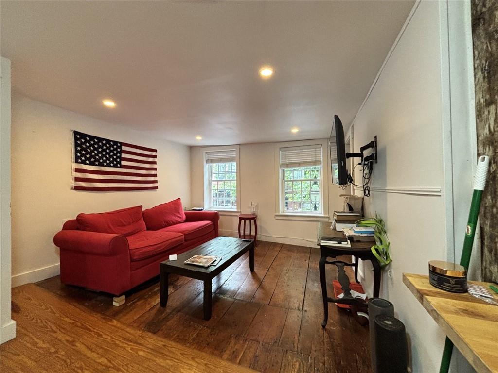 28 Broadway UNIT A Property Photo 1
