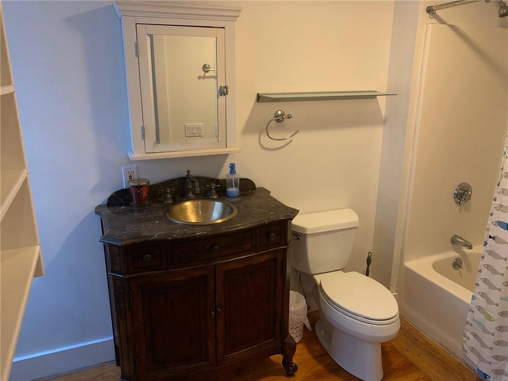 28 Broadway Unit A Property Photo 16
