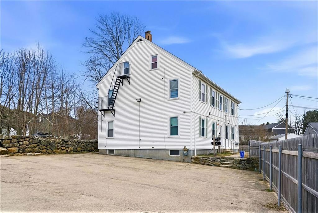 513 Washington Street Property Photo 1
