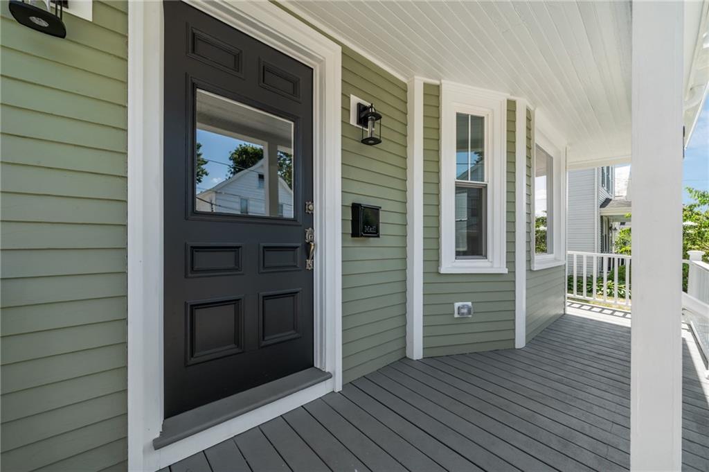 21 Russell Avenue Property Photo 8
