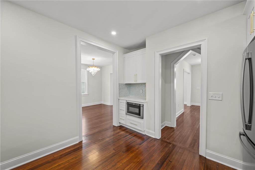 21 Russell Avenue Property Photo 19