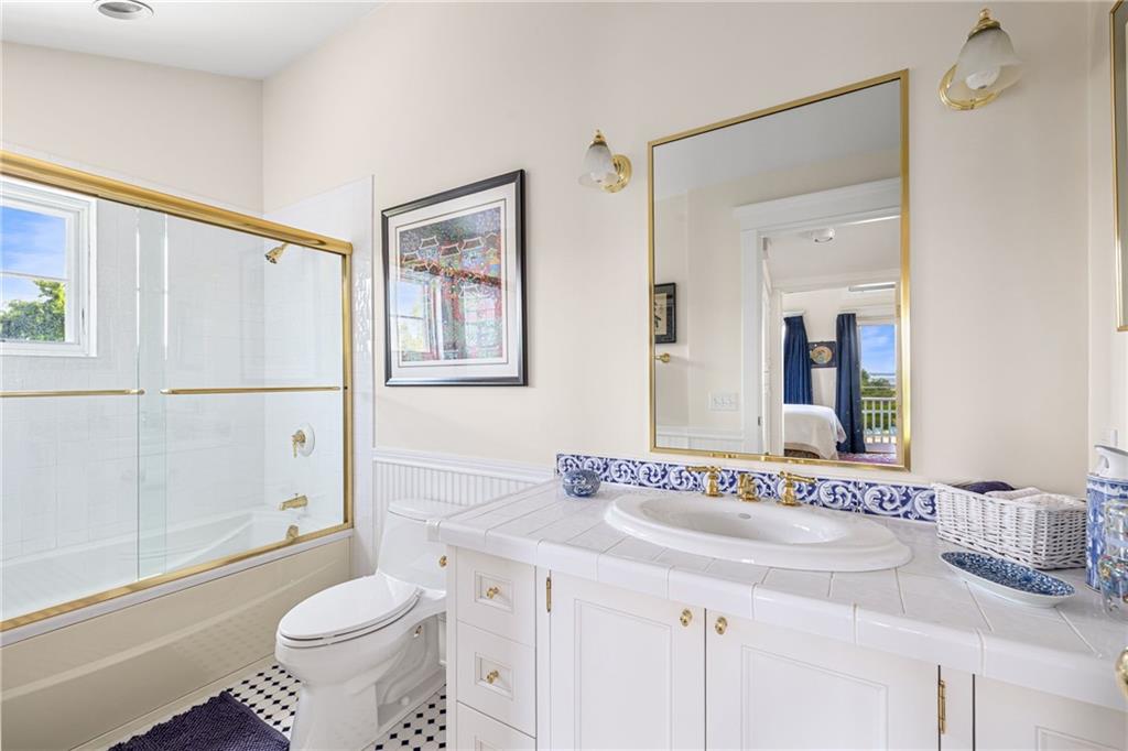 464 Black Point Lane Property Photo 30