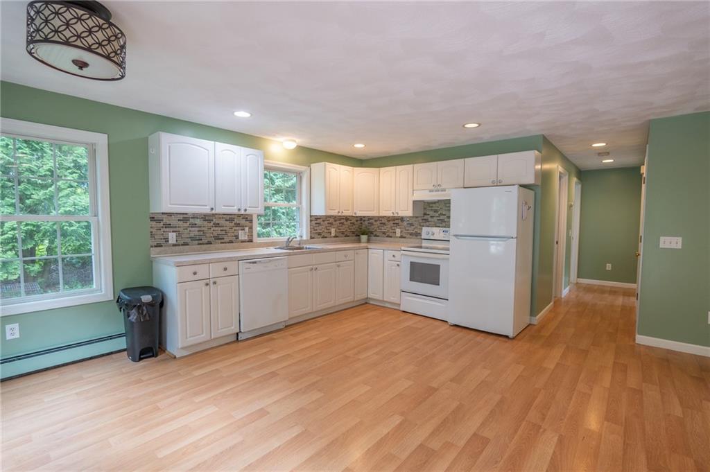 196 William Henry Road Property Photo 5