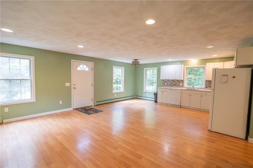 196 William Henry Road Property Photo 7