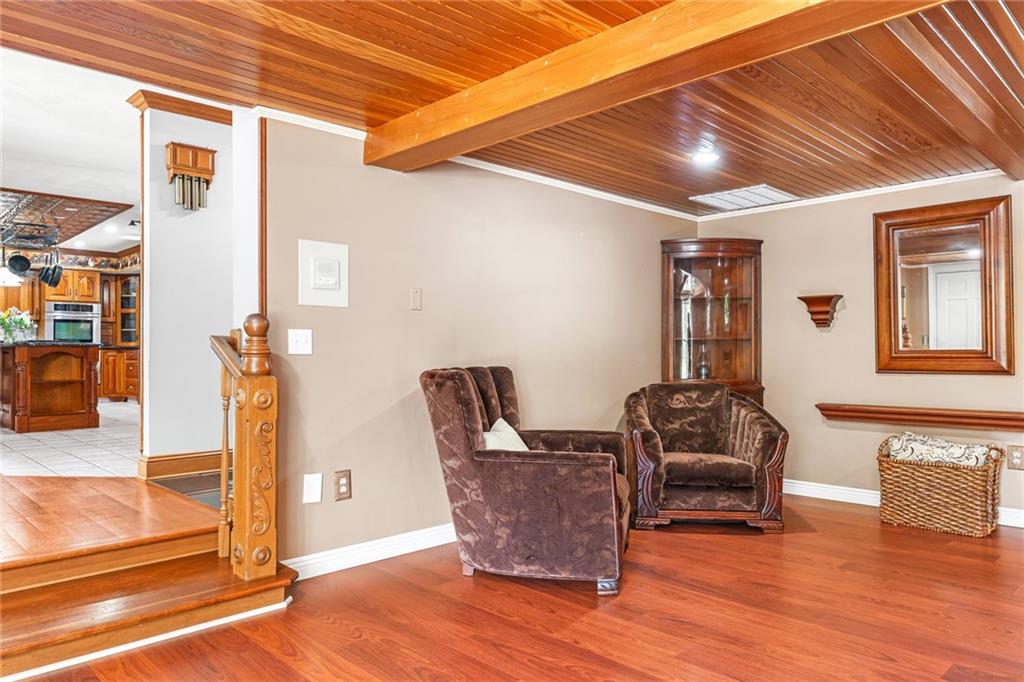 74 Oakwoods Drive Property Photo 13