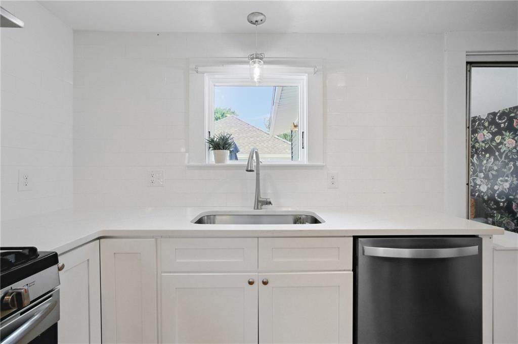 103 Calaman Road Property Photo 8
