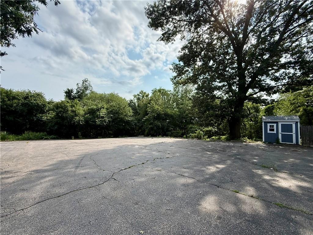 230 Airport Road Property Photo 5