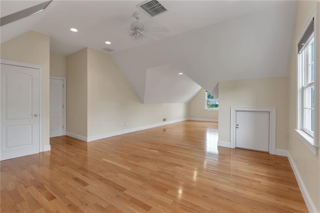 18 Steeple Lane Property Photo 33