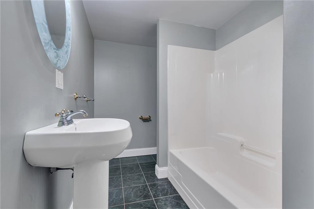 18 Steeple Lane Property Photo 40