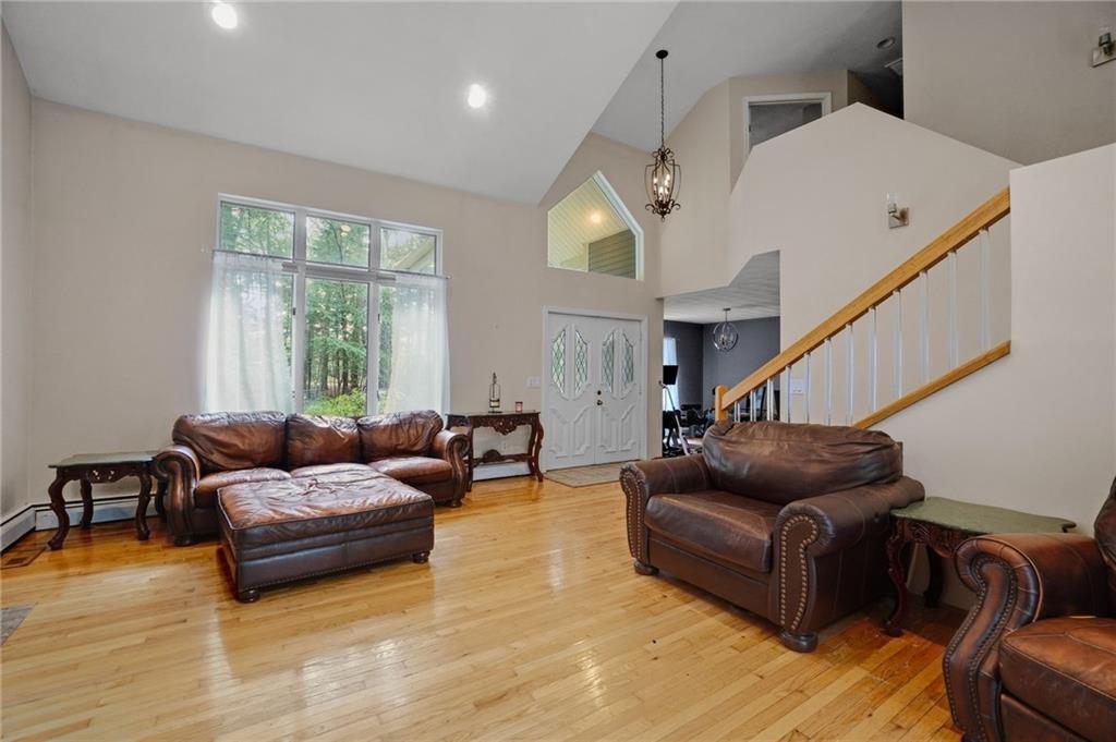 606 Hopkins Hill Road Property Photo 4