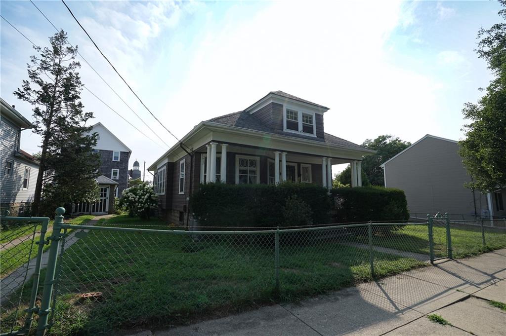 72 Boutwell Street Property Photo 4