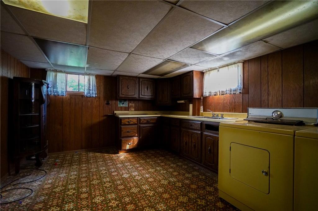 72 Boutwell Street Property Photo 27