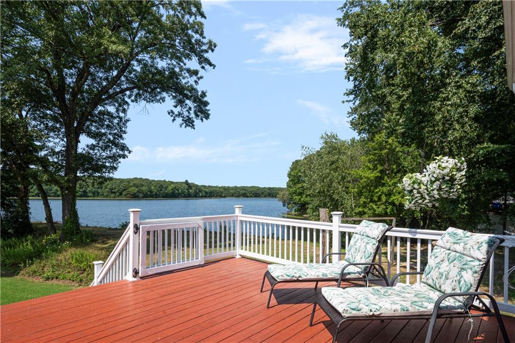 12 Woodlake Drive Property Photo 34