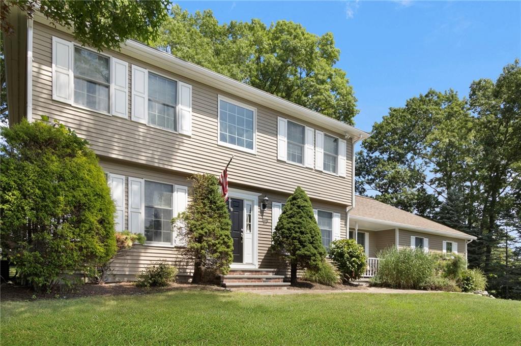 25 Factory Pond Circle Property Photo 3