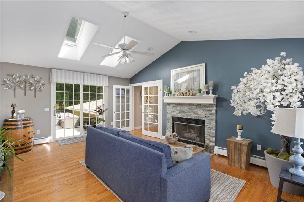 25 Factory Pond Circle Property Photo 15
