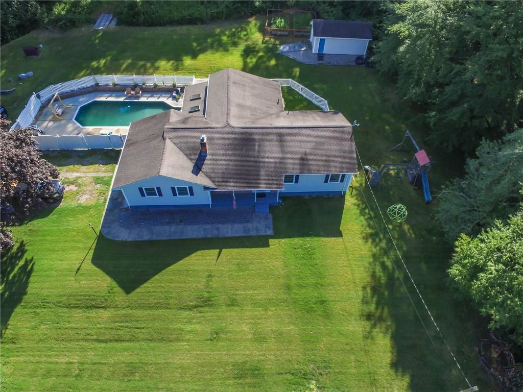 92 New Road Property Photo 6
