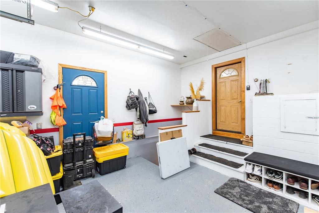 92 New Road Property Photo 38