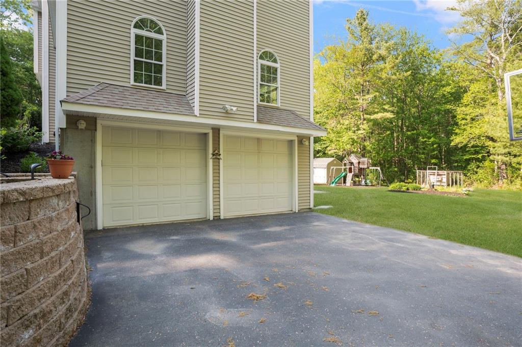 625 Cherry Farm Road Property Photo 3