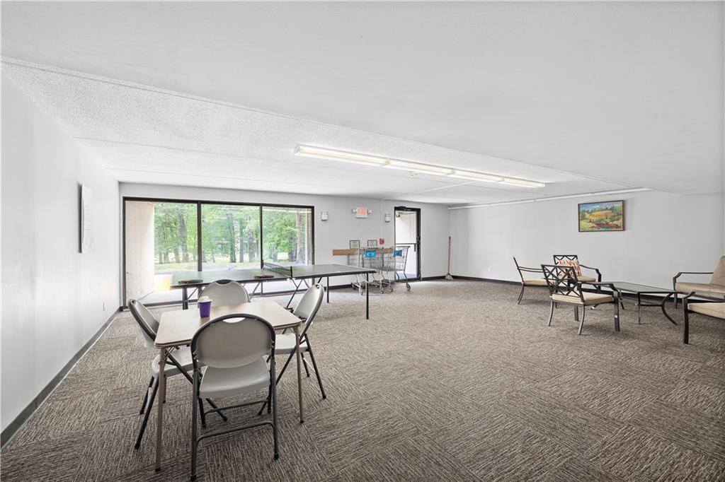 650 East Greenwich Avenue Unit 6-204 Property Photo 26