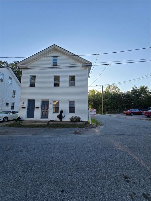 27 Centre Street Property Photo 5