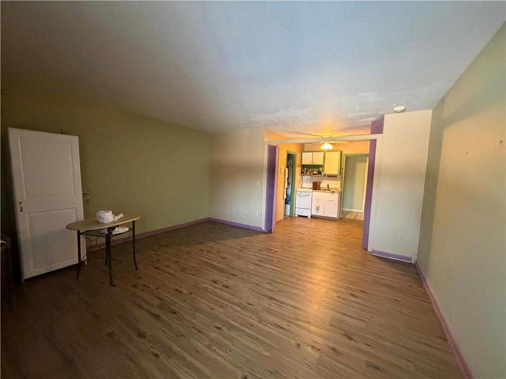 347 Main Road Unit 103 Property Photo 1