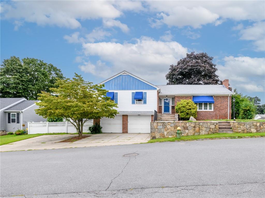 47 Homeland Street Property Photo 3