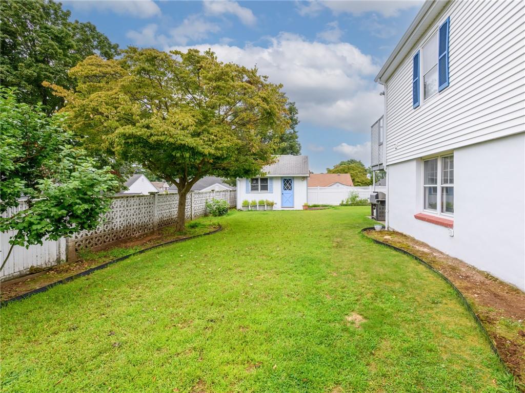 47 Homeland Street Property Photo 34