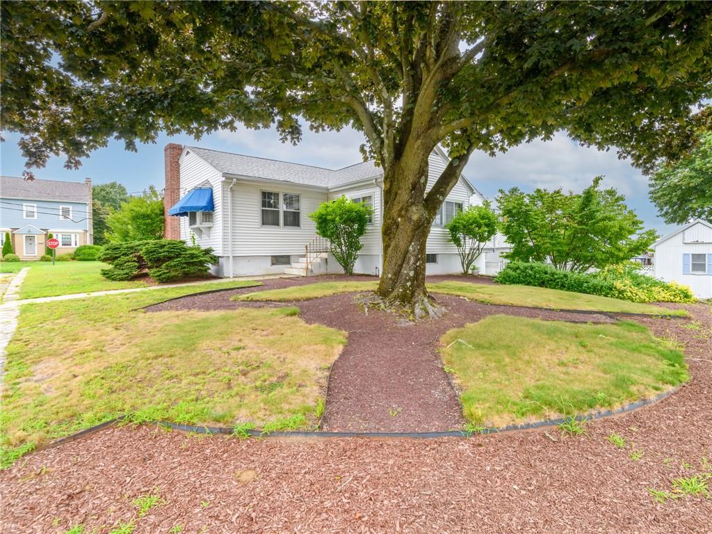 47 Homeland Street Property Photo 35