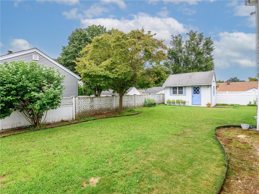 47 Homeland Street Property Photo 37