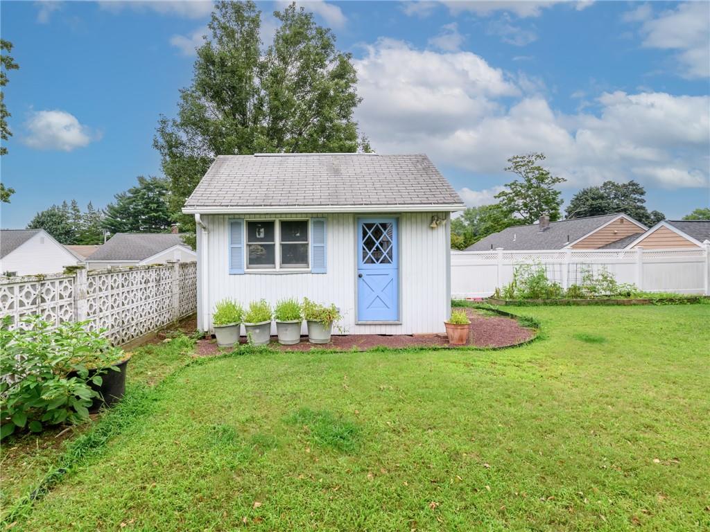 47 Homeland Street Property Photo 39