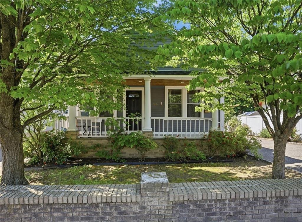 132 Roger Williams Avenue Property Photo 1