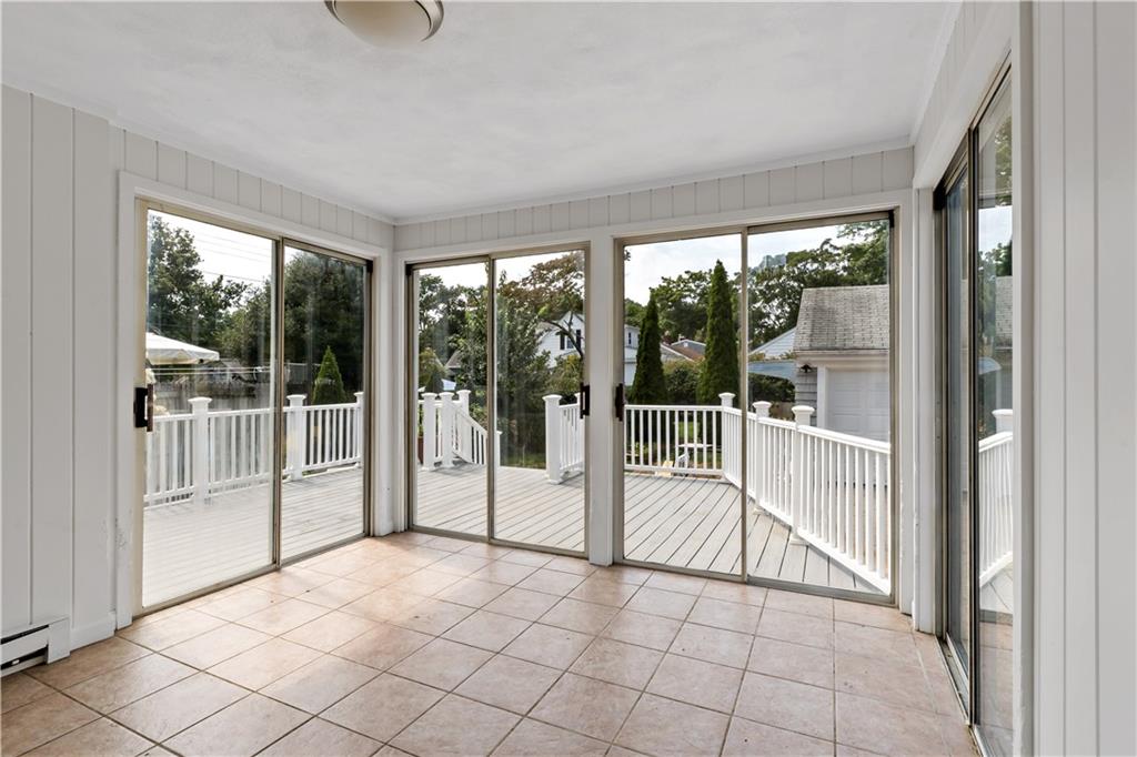 1217 Hope Street Property Photo 11