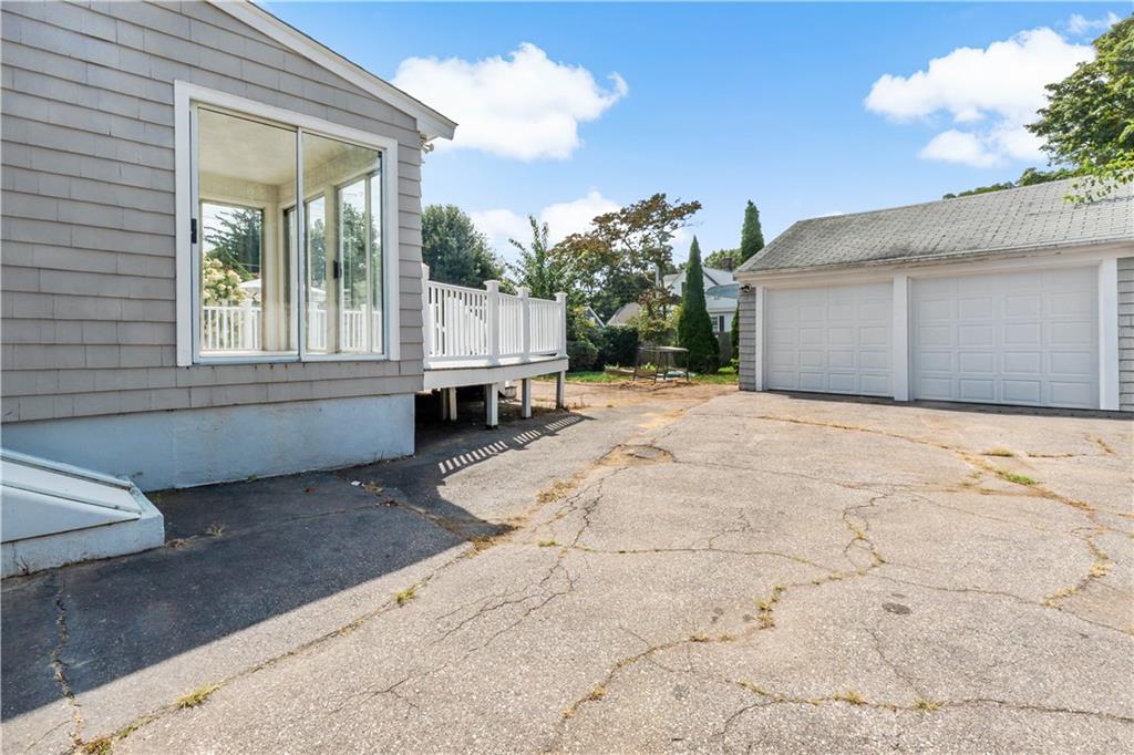 1217 Hope Street Property Photo 30
