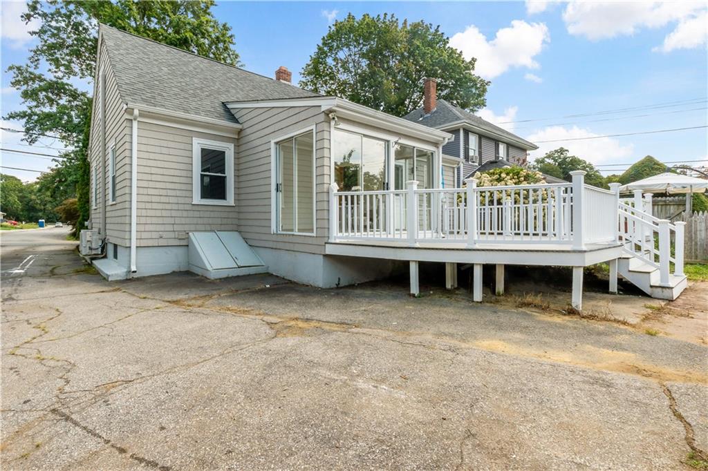 1217 Hope Street Property Photo 35