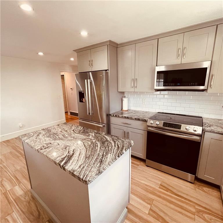118 Balch Street Property Photo 6
