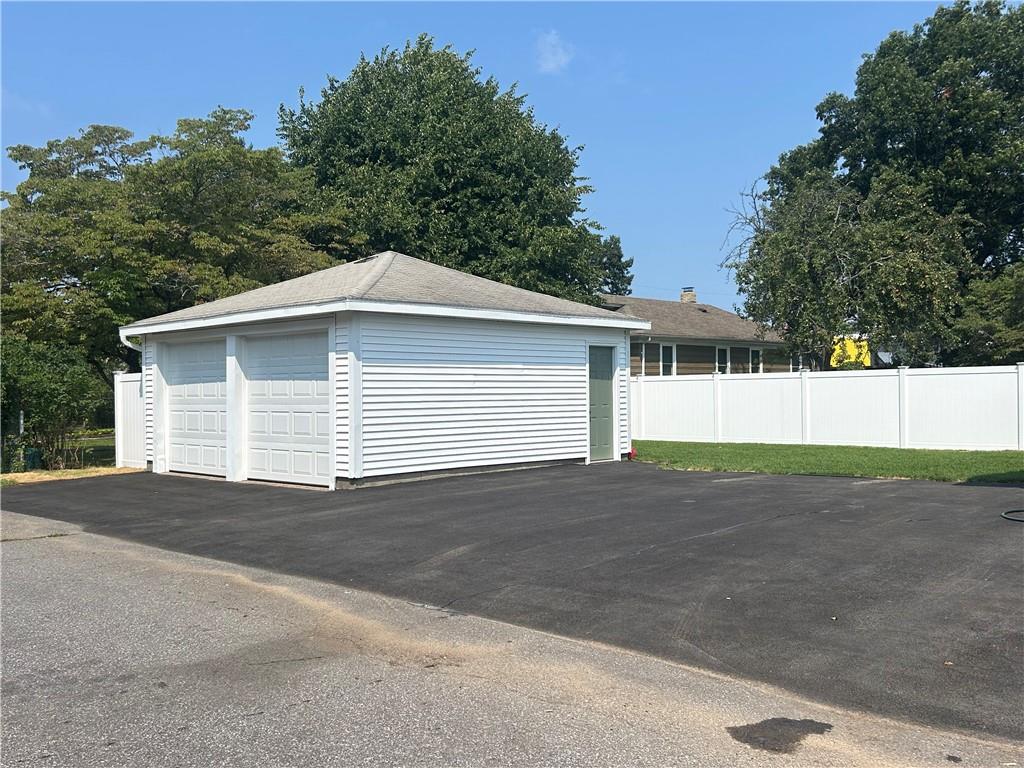 76 Rosella Avenue Property Photo 24
