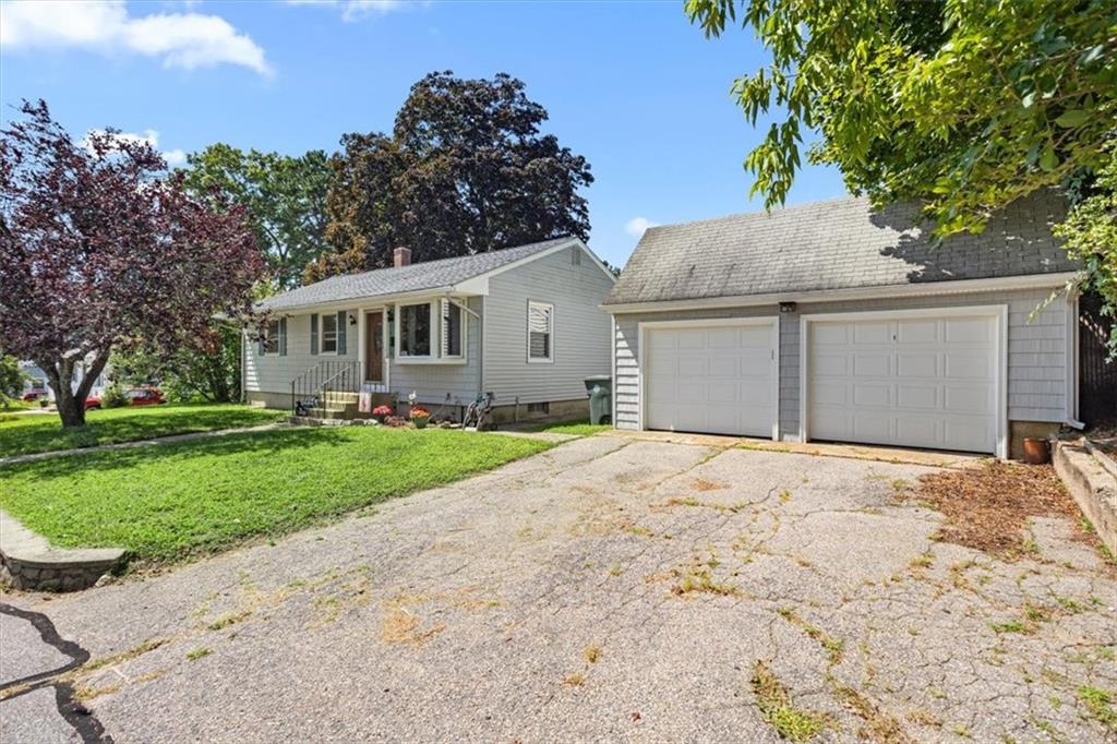 7 Sherwood Avenue Property Photo 2