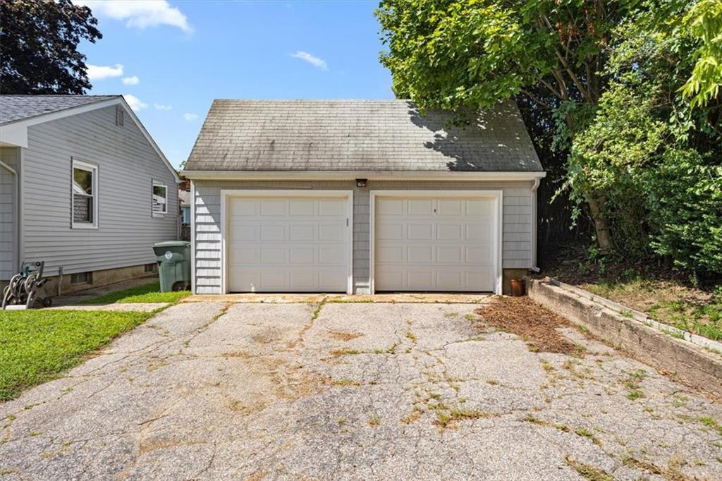 7 Sherwood Avenue Property Photo 4