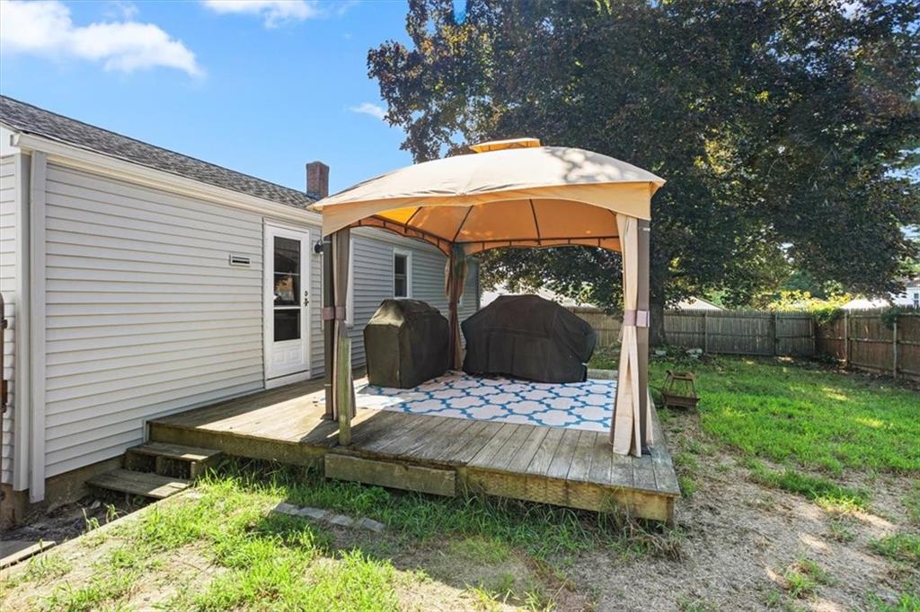7 Sherwood Avenue Property Photo 10