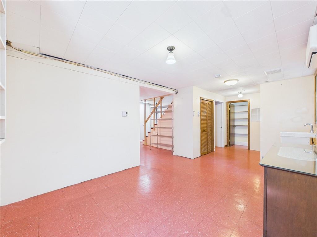 29 Oak Road Property Photo 26