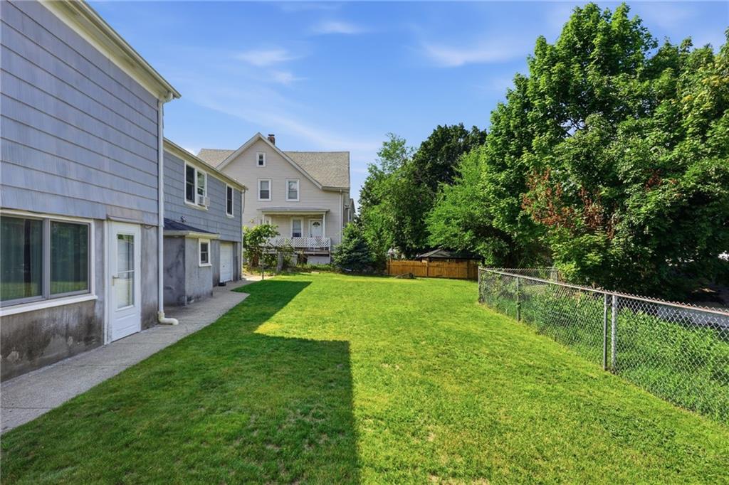 75 Veazie Street Property Photo 38