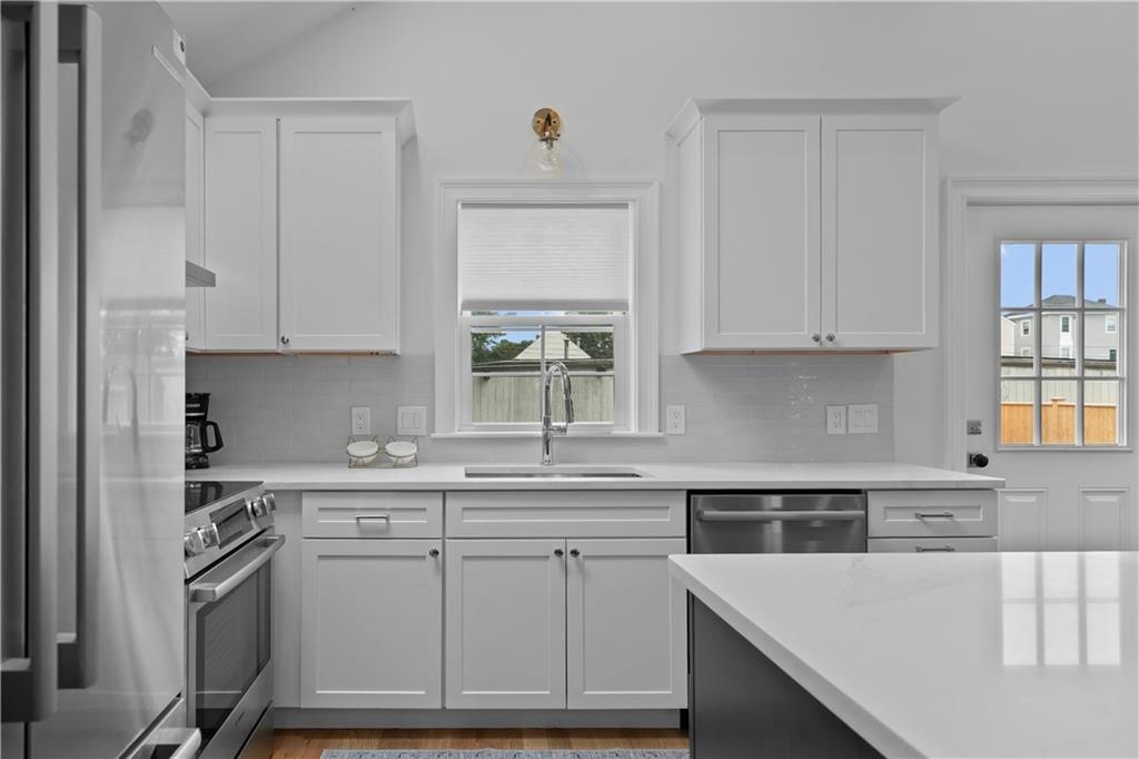 34 East Bowery Street Property Photo 10