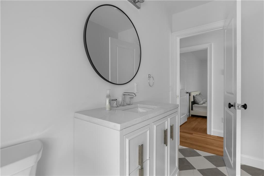 34 East Bowery Street Property Photo 27