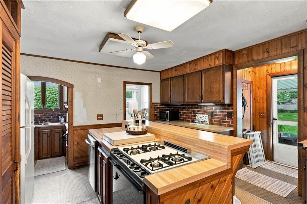 41 Mount Hope Avenue Property Photo 7