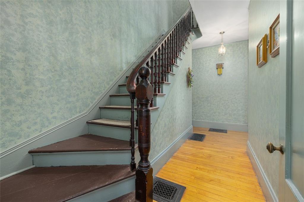 25 Blackstone Street Property Photo 20